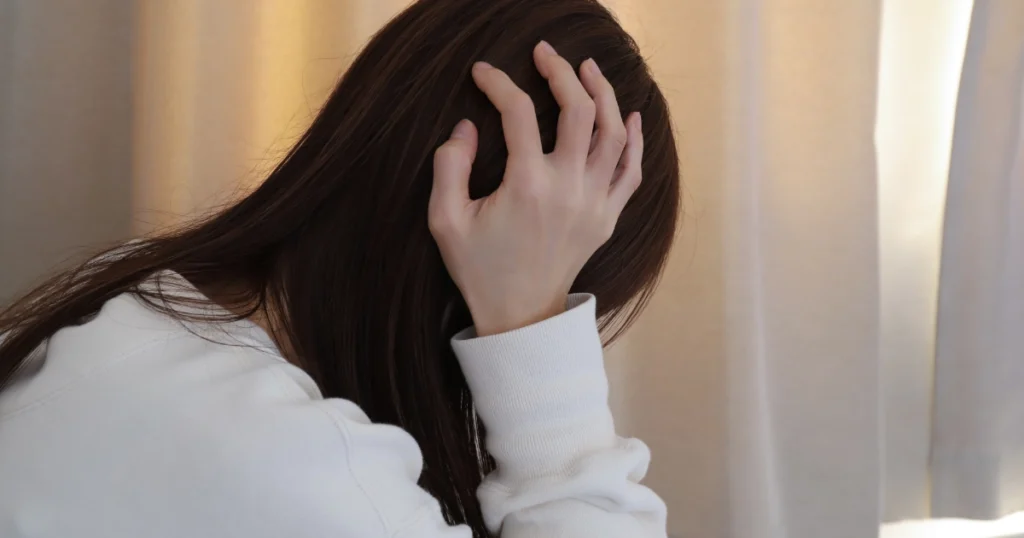 高額な退去費用に悩まされている女性